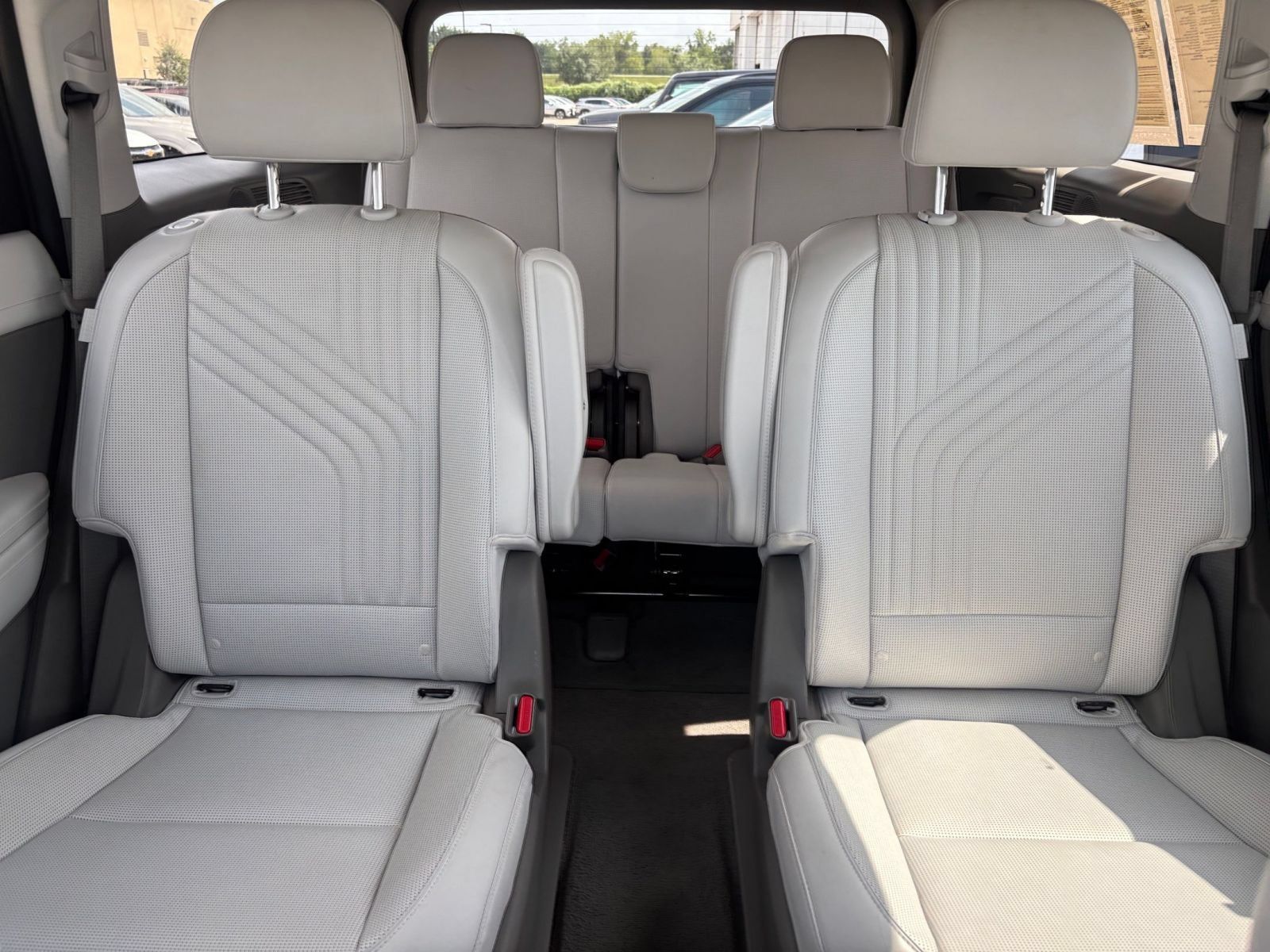 Used 2026 Hyundai Palisade SEL FWD image 41
