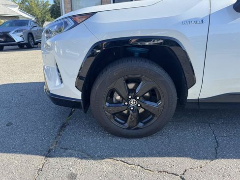 Used 2021 Toyota RAV4 XSE AWD/4WD image 3