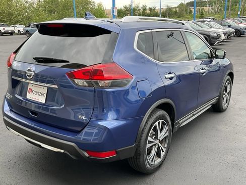 Used 2018 Nissan Rogue SL FWD image 5