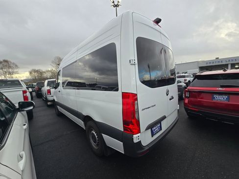 Used 2024 Mercedes-Benz Sprinter 2500 image 6