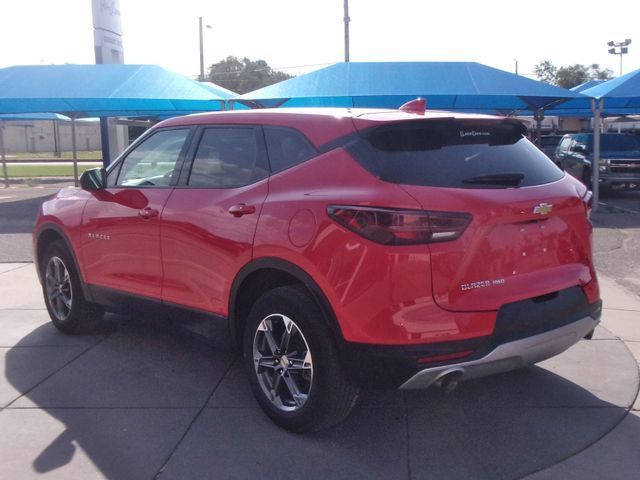 Used 2024 Chevrolet Blazer LT AWD/4WD image 13