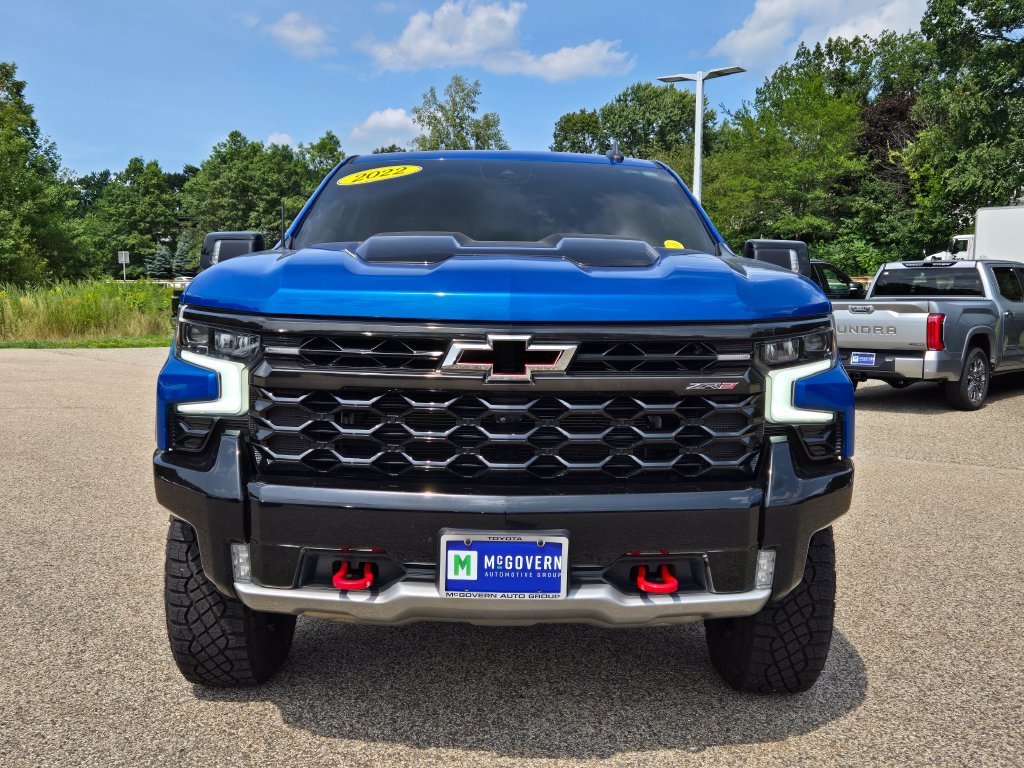Used 2022 Chevrolet Silverado 1500 ZR2 w/ Technology Package AWD/4WD image 9