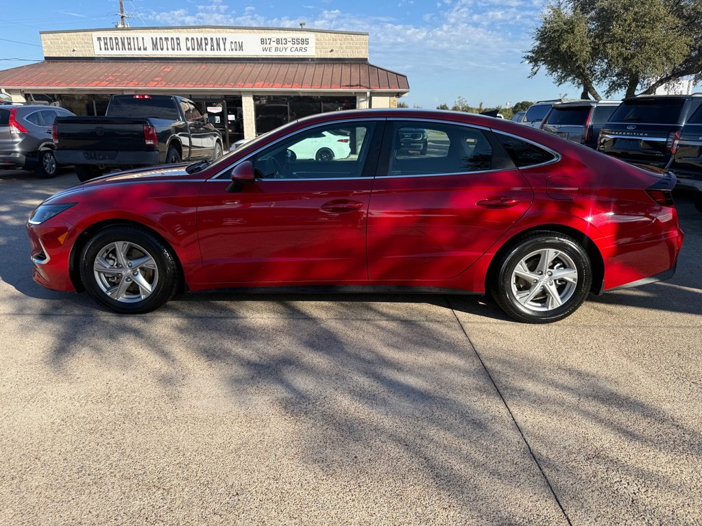 Used 2021 Hyundai Sonata SE w/ Winter Weather Package FWD image 4
