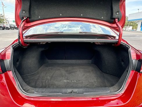 Used 2024 Nissan Sentra SV image 24