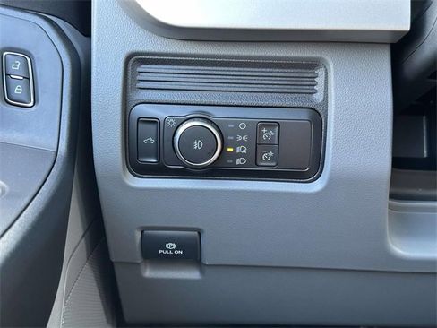 New 2026 Ford F250 XL w/ XL Chrome Package image 13