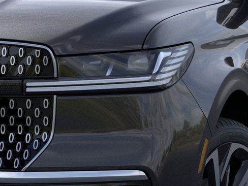 New 2026 Lincoln Navigator L Reserve AWD/4WD image 64