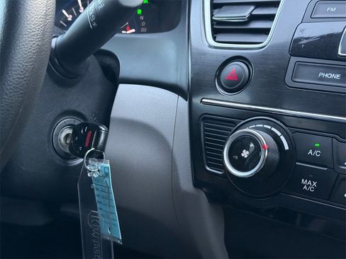 Used 2013 Honda Civic LX image 22