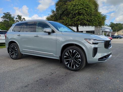 New 2026 Volvo XC90 B6 Plus w/ Protection Package Premier image 2