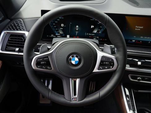 Used 2026 BMW X5 M60i AWD/4WD image 15