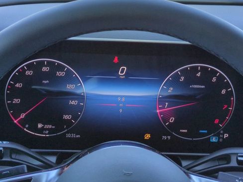 Used 2026 Mercedes-Benz GLC 300 image 27