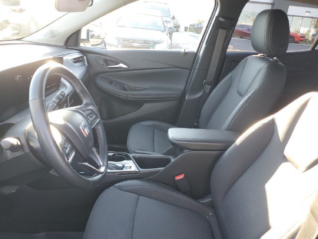 Certified 2024 Buick Encore GX Preferred w/ Comfort Package FWD image 16