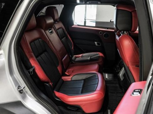 Used 2019 Land Rover Range Rover Sport HSE Dynamic AWD/4WD image 35
