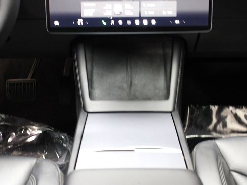 Used 2025 Tesla Model 3 Long Range image 40