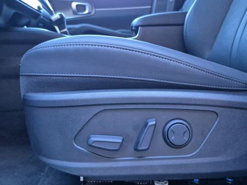 New 2026 Kia Sorento EX image 11