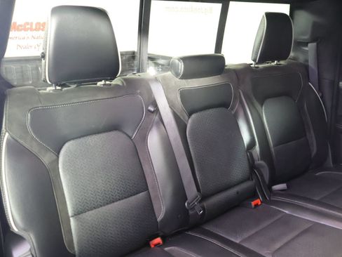Used 2025 RAM 1500 Laramie AWD/4WD image 49