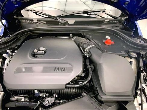 New 2026 MINI Cooper 2-Door Hardtop image 8