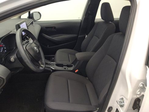 Used 2024 Toyota Corolla LE FWD image 17