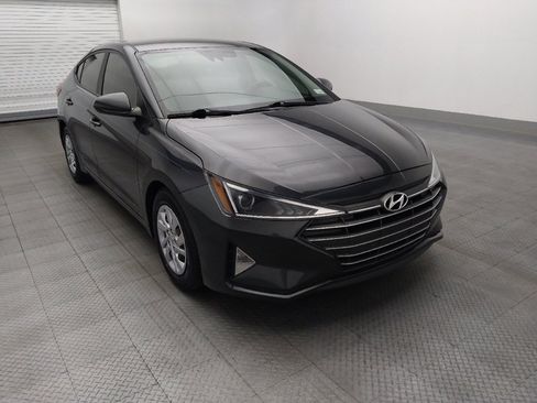 Used 2020 Hyundai Elantra SE w/ Cargo Package (C1) FWD image 13