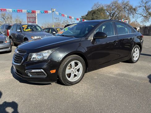 Used 2015 Chevrolet Cruze LT image 1