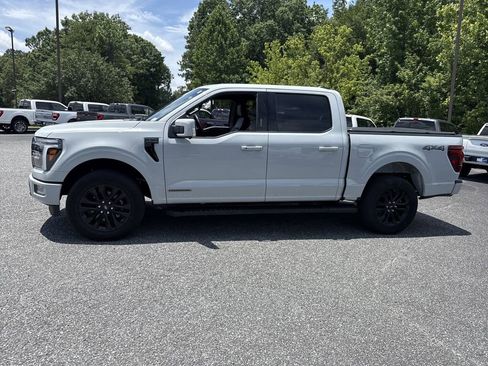 Used 2024 Ford F150 Lariat w/ Equipment Group 502A High AWD/4WD image 4