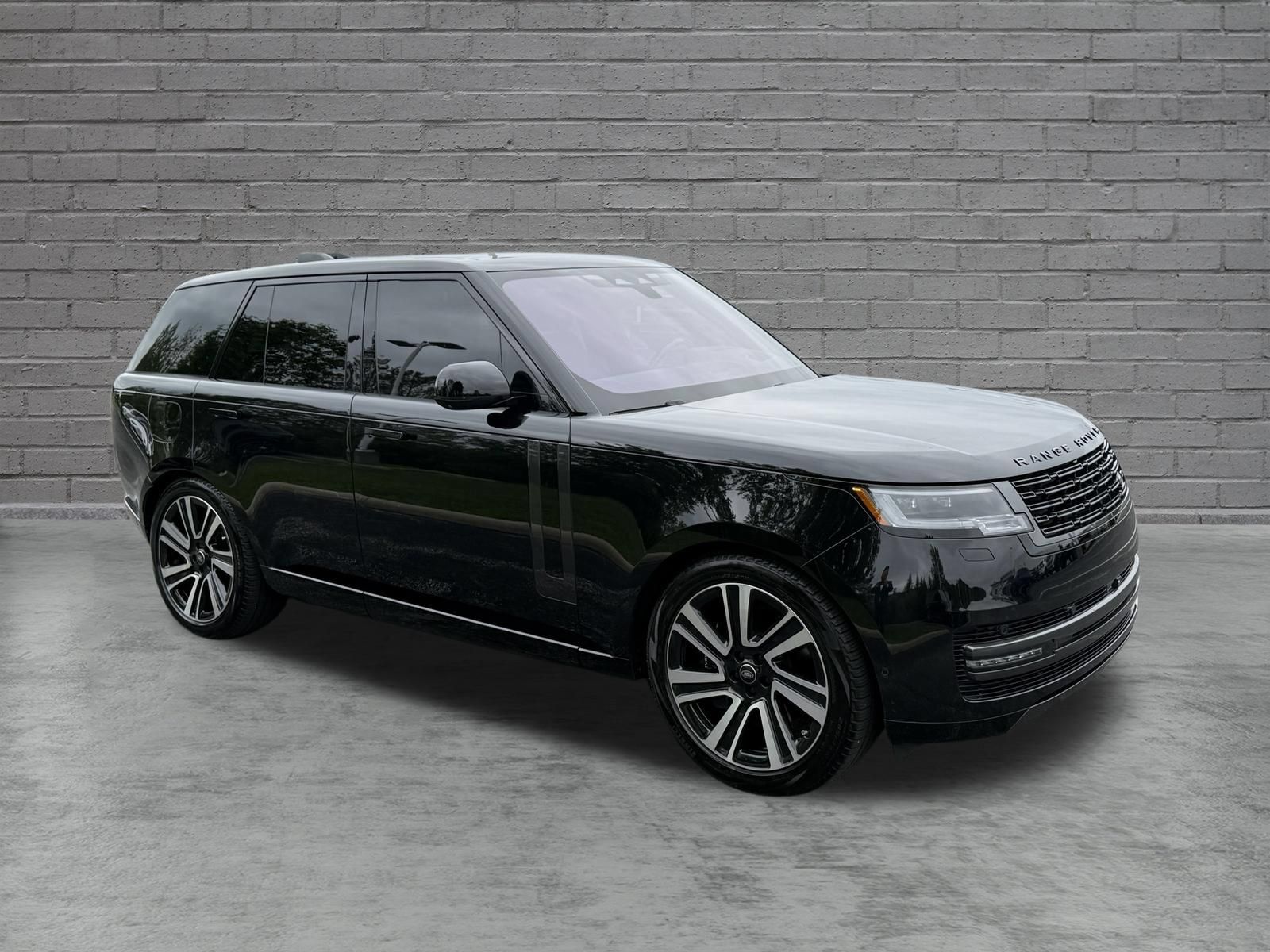 Certified 2023 Land Rover Range Rover SE AWD/4WD image 10