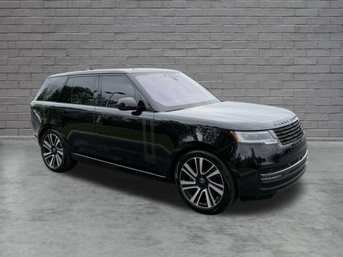 Certified 2023 Land Rover Range Rover SE AWD/4WD image 10