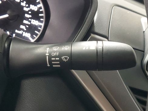 Used 2024 Nissan Altima 2.5 SR FWD image 27