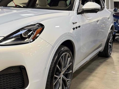 Used 2023 Maserati Grecale Modena image 50