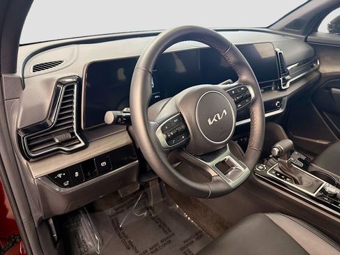 Used 2025 Kia Sportage X-Line w/ Premium Package image 11