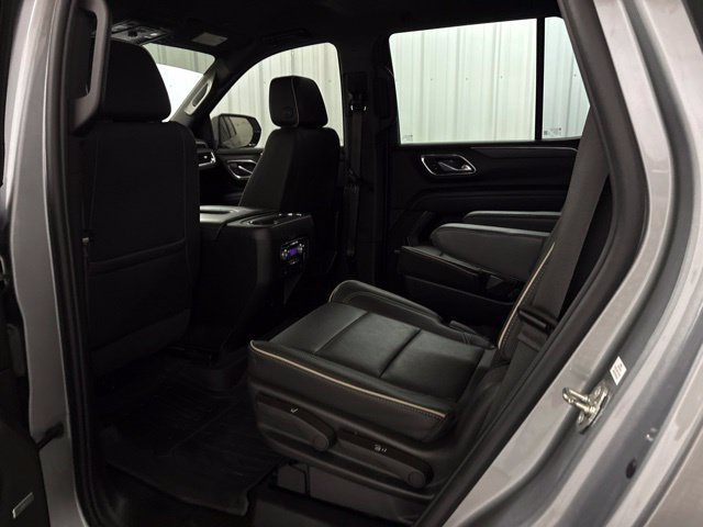 Used 2023 GMC Yukon SLT AWD/4WD image 26