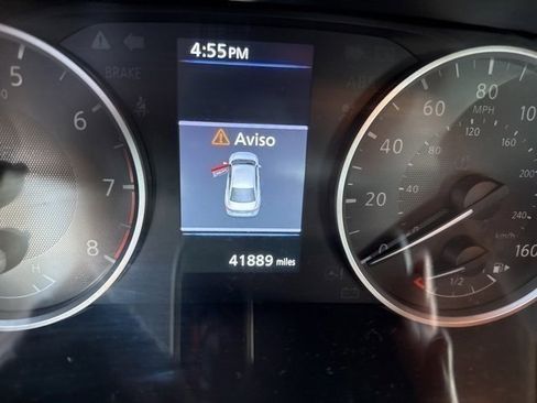 Used 2024 Nissan Sentra S image 10