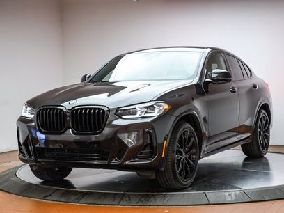Used 2022 BMW X4 xDrive30i w/ M Sport Package 2