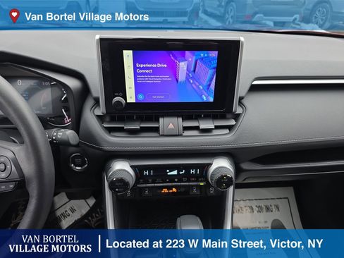 Used 2025 Toyota RAV4 XLE w/ Weather Package image 18