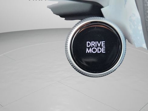 New 2026 Hyundai Ioniq 5 Limited AWD/4WD image 32