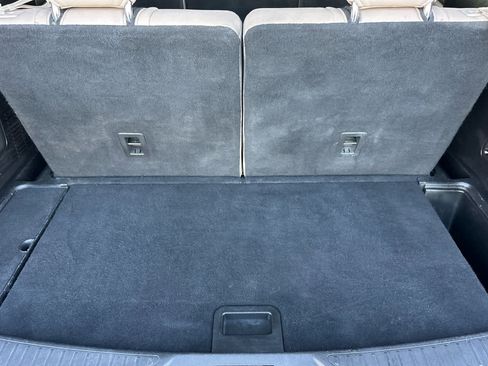 Used 2021 Ford Explorer Limited w/ Equipment Group 301A image 16