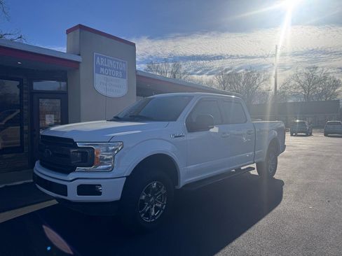 Used 2019 Ford F150 XLT w/ Equipment Group 302A Luxury image 2