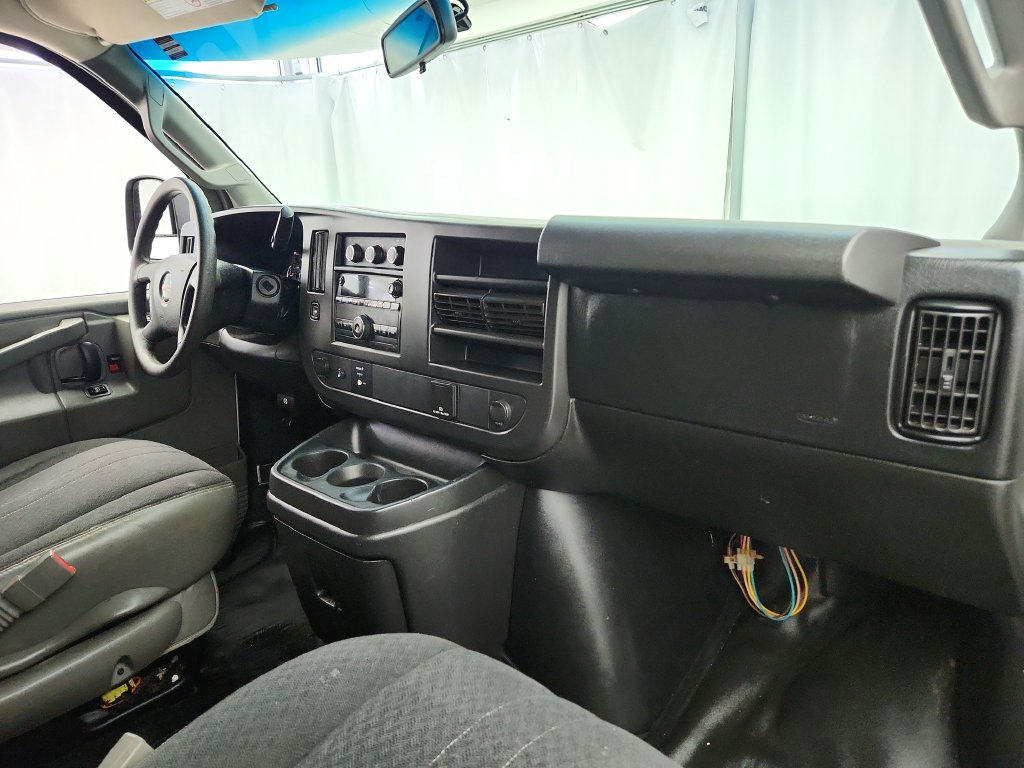 Used 2018 GMC Savana 2500 w/ Driver Convenience Package RWD image 17