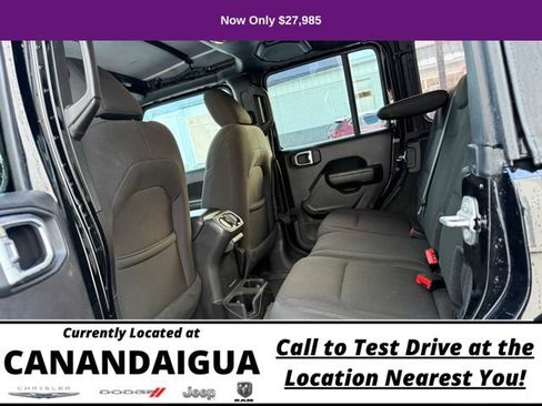 Used 2022 Jeep Wrangler Unlimited Sport AWD/4WD image 19