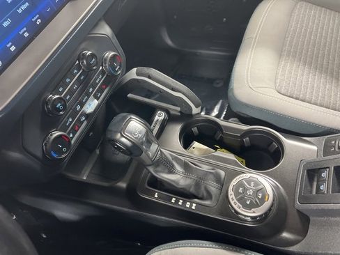 Used 2022 Ford Bronco Outer Banks w/ Sasquatch Package image 19