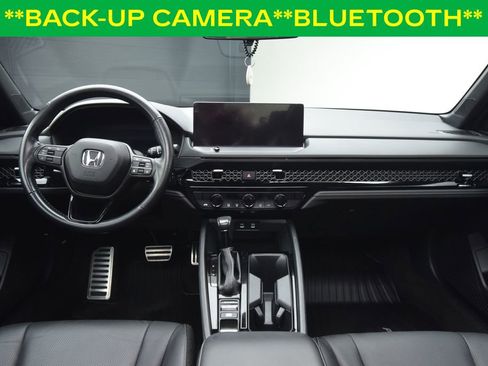Used 2023 Honda Accord Sport image 4