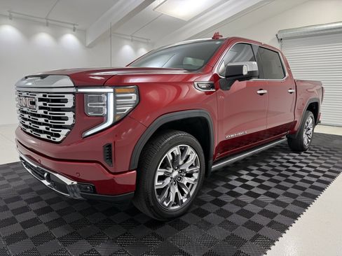 Used 2024 GMC Sierra 1500 Denali w/ Denali Reserve Package image 3