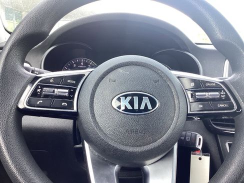 Used 2020 Kia Optima LX image 8