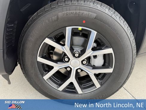 New 2025 Jeep Grand Cherokee Limited image 7