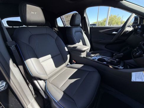 New 2026 Buick Envista Sport Touring w/ Convenience I Package image 15