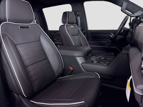 New 2026 GMC Sierra 2500 AT4X AWD/4WD image 30