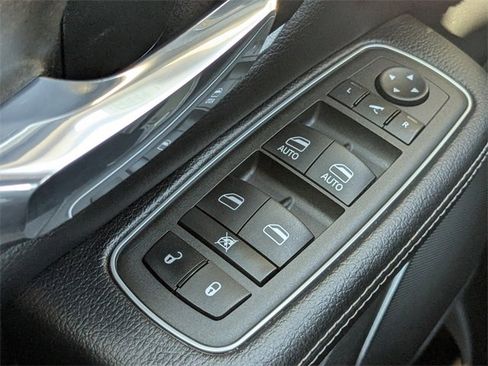 Used 2022 RAM 1500 Laramie image 26