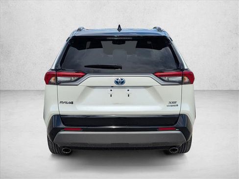 Used 2021 Toyota RAV4 XSE w/ XSE Grade Weather Package image 7