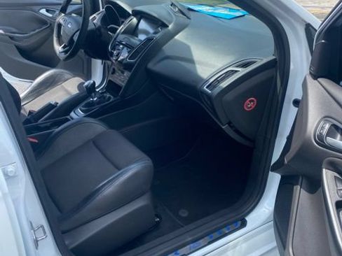 Used 2017 Ford Focus RS AWD/4WD image 16