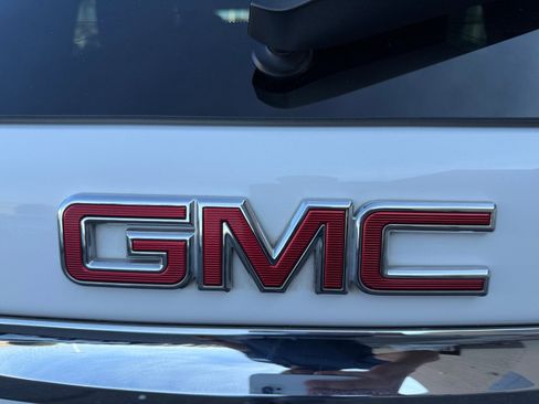 Used 2019 GMC Terrain SLT image 24