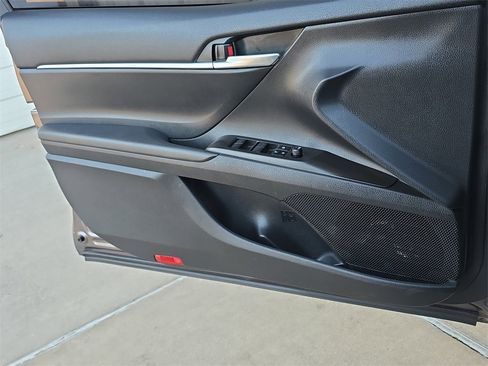 Used 2024 Toyota Camry LE image 25